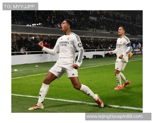 贝林厄姆半场换球衣引争议球迷调侃他自视过高如超级巨星