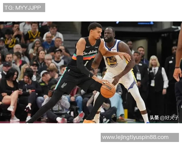 卡斯尔强调提升落位速度以便为文班亚马创造更大空间应对包夹挑战